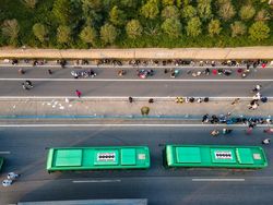 Suasana Mencekam Pabrik iPhone Kena Wabah COVID-19