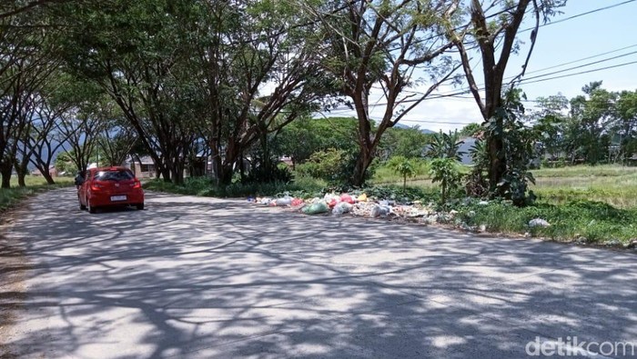 Pantauan sampah di Palopo, Sulsel.