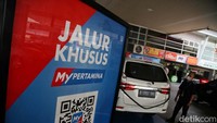 Tidak terlihat antrean kendaraan.