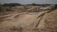 Kementerian Pekerjaan Umum dan Perumahan Rakyat (PUPR) menargetkan Jalan Tol Rangkasbitung-Panimbang sepanjang 57,17 kilometer dapat beroperasi pada 2024.