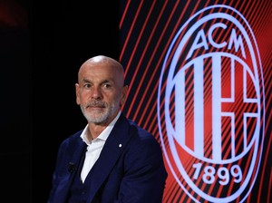 Stefano Pioli Lanjut di AC Milan Hingga 2025