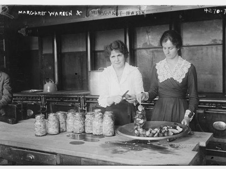 10 Desain Dapur dari Era Jadul Sampai Modern dan Canggih