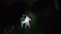 Ular naga ini bernama latin Xenodermus javanicus, ini adalah jenis ular dari family Xenodermidae. Ular ini ditemukan dengan ukuran panjang sekitar 50 centimeter dan merupakan satwa endemik Jawa, kata Divisi Konservasi Keanekaragaman Hayati SCF Deby Sugiri saat dikonfirmasi detikJabar, Rabu (2/11/2022). (Foto: dok. Sanggabuana Conservation Foundation)
