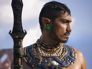Tenoch Huerta Ungkap Usia Namor di Black Panther: Wakanda Forever