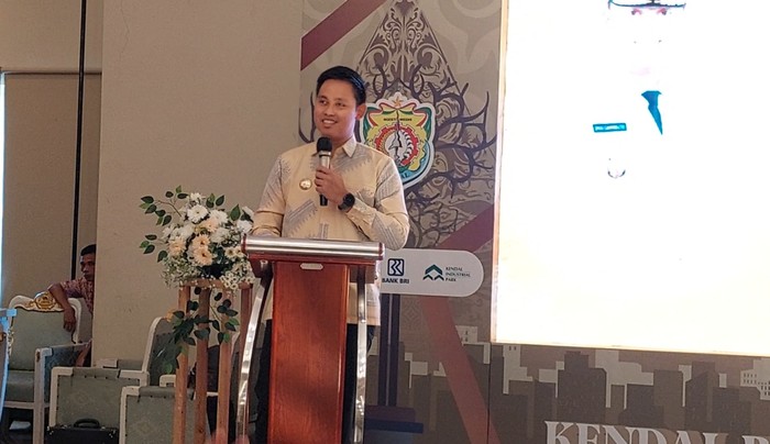Bupati Kendal Tanda Tangani Kerjasama  Ekosistem Investasi