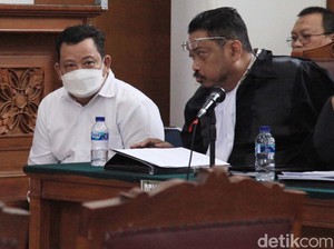 Menanti Giliran Kuat Maruf Buka-bukaan