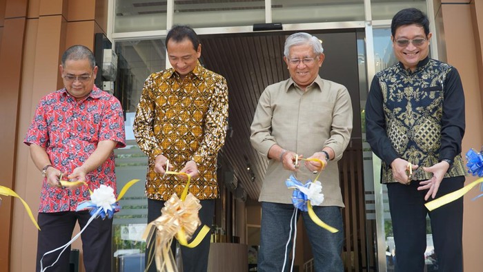Premium Clubhouse Kertarajasa dan Taman Kertabumi diresmikan di Kota Kertabumi Karawang, Jawa Barat. Hal ini untuk menggerakan roda ekonomi.