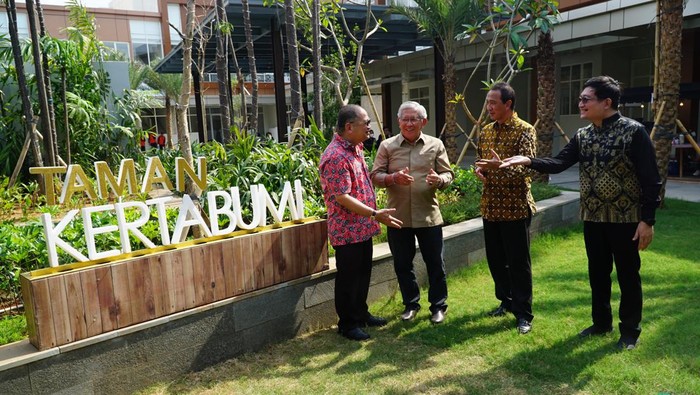 Fasilitas Premium Dihadirkan di Kawasan Properti untuk Gerakan Ekonomi Premium Clubhouse Kertarajasa dan Taman Kertabumi diresmikan di Kota Kertabumi Karawang, Jawa Barat. Hal ini untuk menggerakan roda ekonomi.