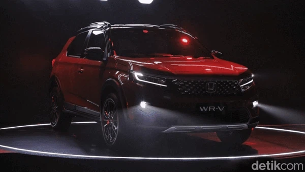 Lihat dari Dekat Honda WR-V, Sang Pesaing Raize-Rocky