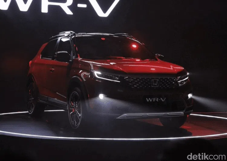 Lihat dari Dekat Honda WR-V, Sang Pesaing Raize-Rocky
