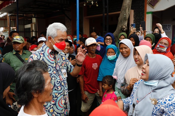 Ganjar Kenalkan Program Dapur Sehat untuk Cegah Stunting di Brebes