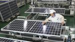Intip Pembuatan Panel Surya Made in China