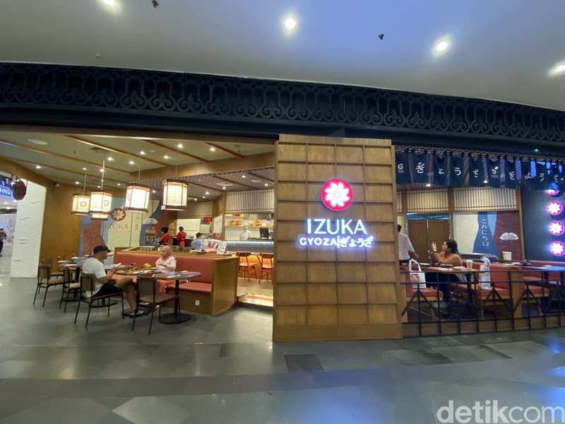 Izuka Gyoza, restoran gyoza dengan menu autentik dan fusion.