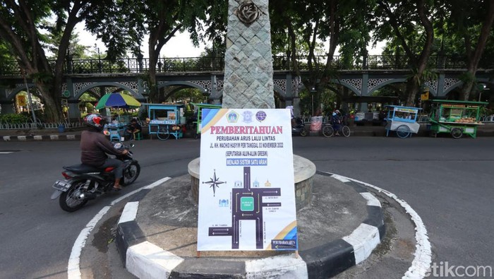 Jalan di Alun-alun Gresik akan diberlakukan satu arah