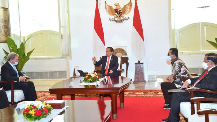 Jokowi Terima Perwakilan Boeing
