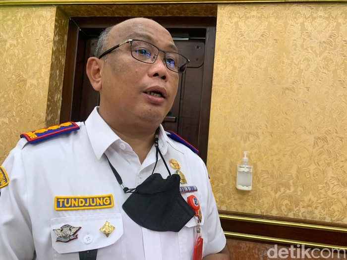Kepala Dinas Perhubungan Kota Surabaya Tundjung Iswandaru