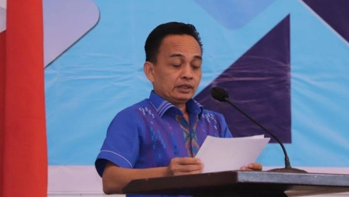 Ketua Fraksi PAN DPRD Medan, Sudari ST.