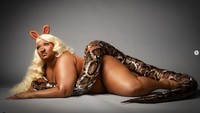 Penyanyi Lizzo memilih menampilkan karakter favoritnya yakni Ms Piggy. Dok. Instagram
