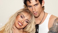 Seperti Megan Fox dan Machine Gun Kelly yang memilih untuk tampil seperti Pamela Anderson dan Tommy Lee. Dok. Instagram