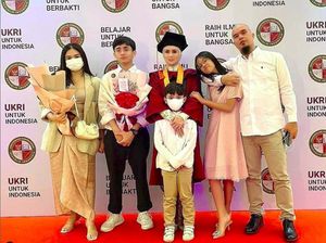 Tidur Bareng Jadi Quality Time Bareng Mulan Jameela dengan Anak