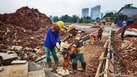 Pembangunan waduk ini untuk mencegah banjir di wilayah tersebut.