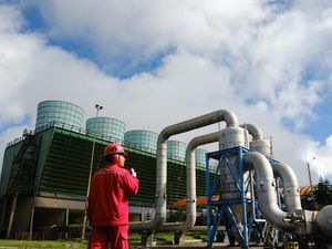 Jelang KTT G20, 6 Perusahaan Dukung Energi Hijau Lewat REC PLN