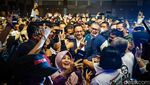 Senyum Anies Baswedan Hadiri Deklarasi Relawan IndonesiAnies