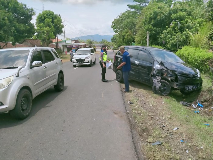 TKP kecelakaan beruntun di di Kecamatan Ngadirojo Wonogiri, Rabu (2/11/2022) siang.