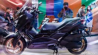 Yamaha XMAX Connected diluncurkan pada pameran motor IMOS 2022 di JCC Senayan, Jakarta, Rabu (2/11/2022).