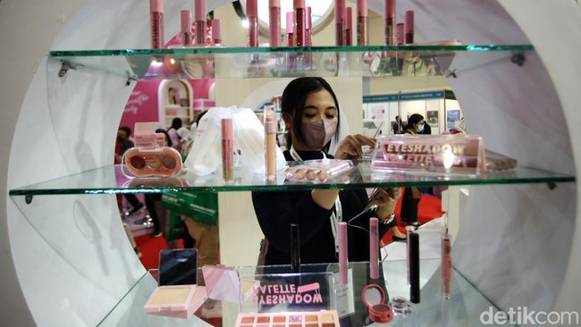 Pameran industri kecantikan ini berlangsung mulai Kamis (3/11/2022) hingga Sabtu (5/11/2022).