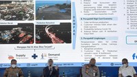 Direktur Transportasi Sungai Danau dan Penyeberangan Ditjen Perhubungan Darat Kemenhub Junaidi, Direktur Utama PT ASDP Indonesia Ferry (Persero) Ira Puspadewi, Direktur Keamanan dan Keselamatan (Dirkamsel) Korlantas Polri Brigjen Pol Prof Chryshnanda Dwilaksana dan Pemerhati kebijakan publik Agus Pambagian saat menjadi pembicara dalam forum diskusi transportasi di Jakarta, Kamis (3/11/2022).