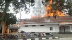 Penampakan Gedung Warisan Dunia UNESCO Ludes Terbakar di Sawahlunto