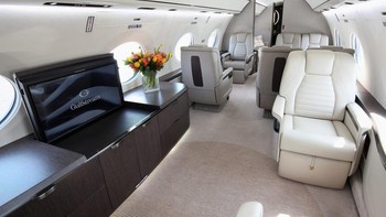 Biaya pengoperasian untuk G700 juga bisa sangat mahal. Menurut Liberty Jet, 400 jam penerbangan pesawat dapat menelan biaya sekitar USD3,5 juta atau Rp 54,9 miliar untuk biaya operasi, bahan bakar dan perbaikan mesin yang adalah bagian paling mahal dari pengoperasian pesawat. Foto: Gulfstream Aerospace Corporation