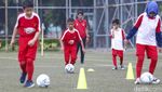 Kampanye Hari Cuci Tangan Sedunia untuk Anak-anak Lewat Sepakbola