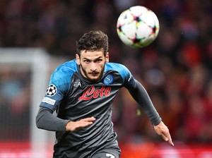 Newcastle Sodorkan Rp 1,3 T ke Napoli Demi Kvaratskhelia?