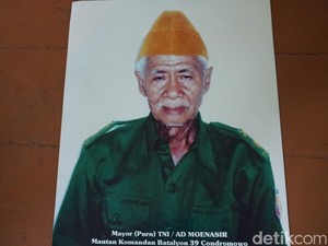 Kiai Moenasir Sakti Saat Perang, Moncer di Gedung Dewan dan Ikut Dirikan PKB