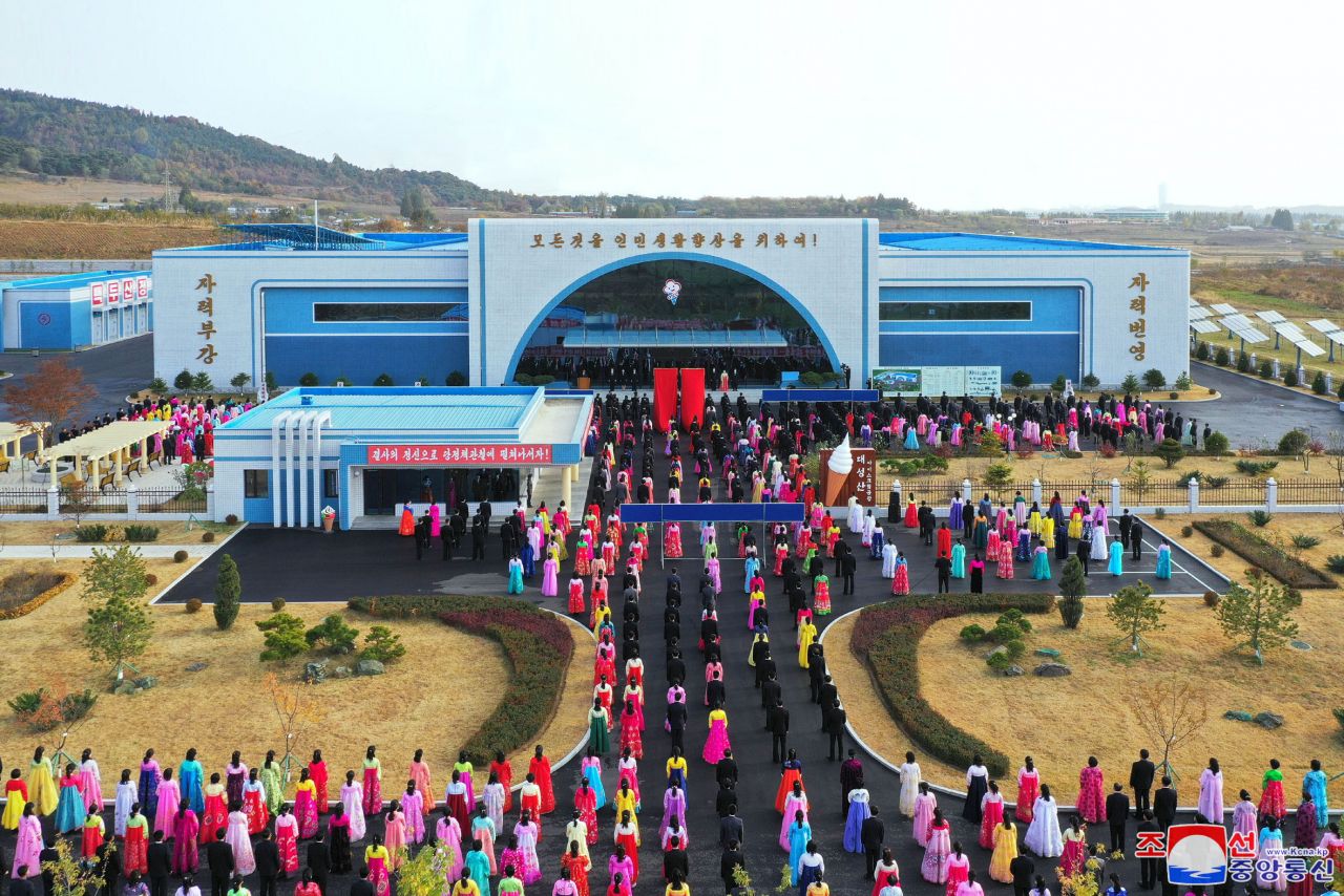 Korea Utara Bangun Pabrik Es Krim Modern untuk Kesejahteraan Rakyatnya