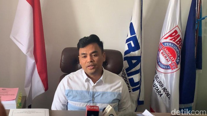 Kuasa Hukum PT Universal Pharmaveutical Industries, Hermansyah Hutagalung.