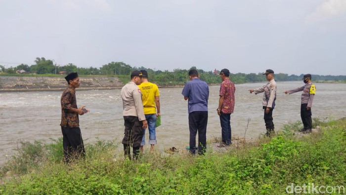 Lokasi 2 pelajar SMP diduga tenggelam di Sungai Brantas Jombang