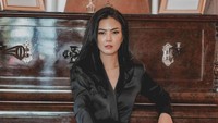 Nita Gunawan bersyukur kini bisa jadi artis usai dulu sempat jadi makeup artist. (Foto: dok Instagram)