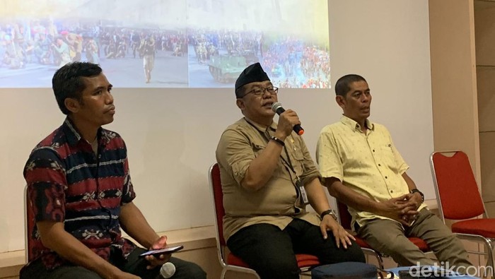 Parade Soerabaja Djoeang