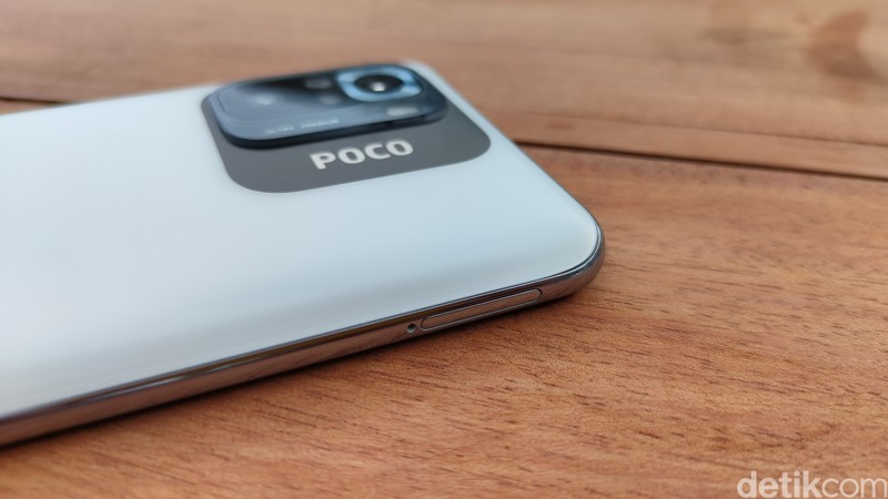 Poco M5S akan segera menyambangi para penggemarnya pada 8 November mendatang. Hadir dengan prosesor Helio G95, dirinya juga disisipkan kamera aduhai 64MP.