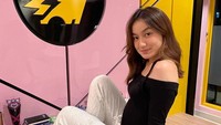 Potret manis Peyi yang bernama asli Velicia Theodny. (Foto: dok Instagram)