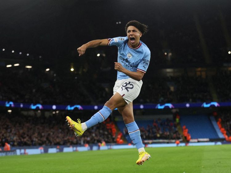 Selebrasi Pemain Manchester City Usai Tumbangkan Sevilla