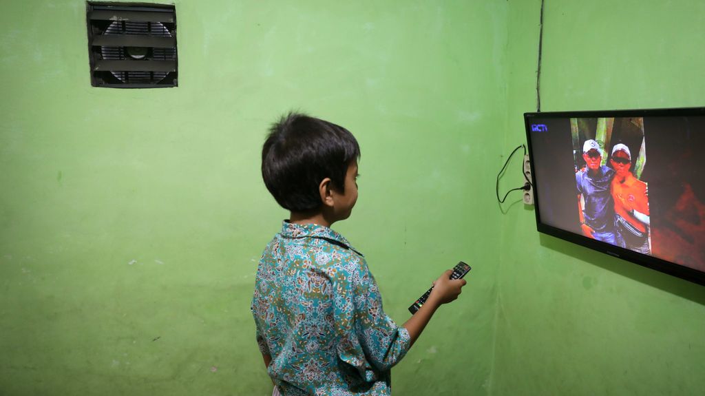 Siaran televisi analog (Analog Switch Off/ASO) dihentikan dan migrasi ke siaran digital pada 2 November 2022 di wilayah Jabodetabek. (CNBC Indonesia/ Muhammad Sabki)