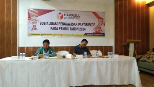 Sosialisasi Pengawasan Partisipatif Pemilu oleh Bawaslu Dompu, NTB, Kamis (3/11/2022).