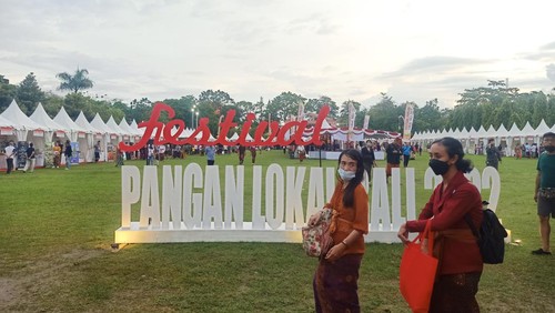 Suasana Festival Pangan Lokal Bali 2022 di Lapangan Timur Puputan Margarana Renon, Denpasar, Bali, Kamis (3/11/2022) sore.