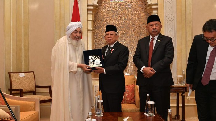 Wakil Presiden Maruf Amin Mewakili Jokowi Terima Anugerah Perdamaian Abu Dhabi Forum for Peace (dok.setwapres)
