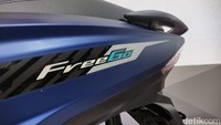 Yamaha Freego baru hadir melalui dua varian berbeda, yakni standard dengan harga Rp 21,4 juta dan Connected yang mencapai Rp 23,2 juta. Seluruhnya berstatus on the road Jakarta. Foto: (Septian Farhan Nurhuda / detikOto)