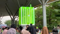 ICE BSD tetap ramai, namun tidak ada lagi yang panik karena ancaman bom. Foto: (dok. Alifia Selma Safira/detikcom)